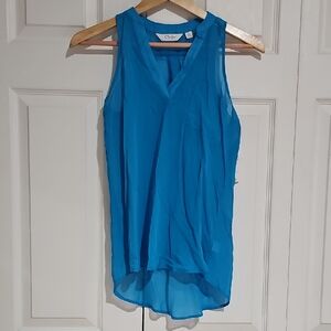 Curfew Blue Sleeveless V-Neck Hi-Low Blouse – Size Small – NWT